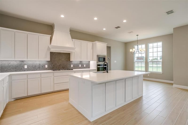 991 Hulen, Crowley TX 76036 - Photo 12