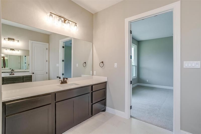991 Hulen, Crowley TX 76036 - Photo 28