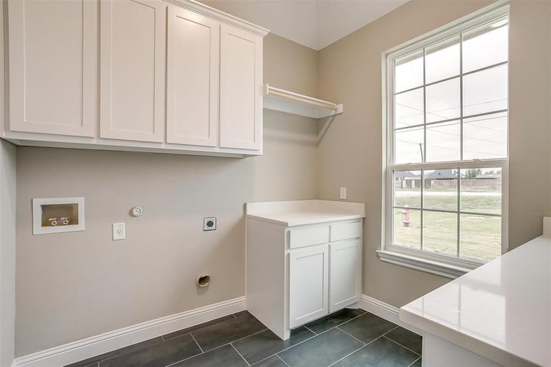 991 Hulen, Crowley TX 76036 - Photo 18
