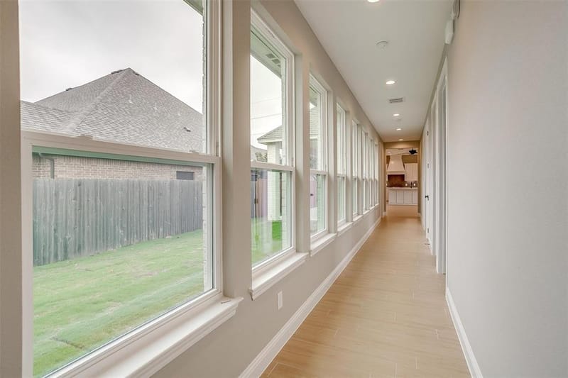 991 Hulen, Crowley TX 76036 - Photo 31