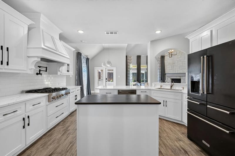 560 Featherstone Lane, Prosper TX 75078 - Photo 10