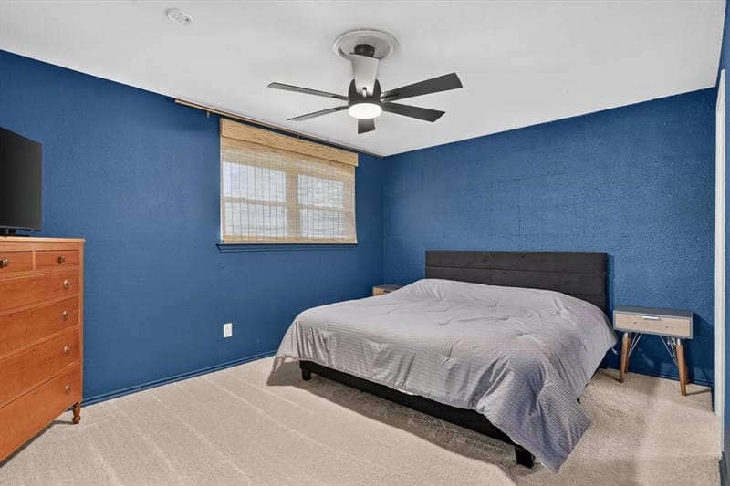 2304 Wakeforest Court, Arlington TX 76012 - Photo 29