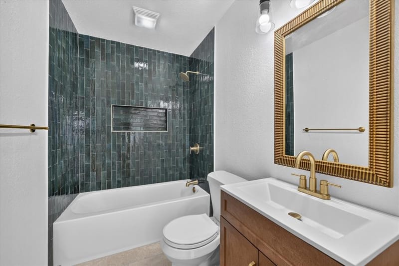 2344 Beaumont Street, Fort Worth TX 76106 - Photo 2
