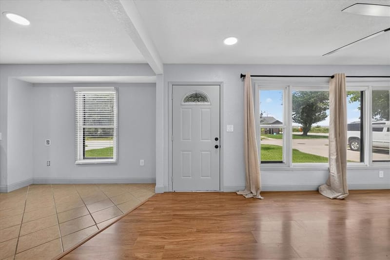 2344 Beaumont Street, Fort Worth TX 76106 - Photo 6