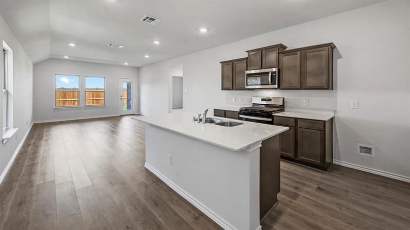636 Sky Muse Drive, Lavon TX 75166 - Photo 3