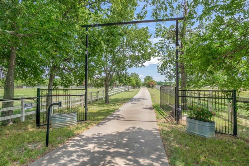 2141 Poetry Road, Royse City TX 75189 - Photo 31
