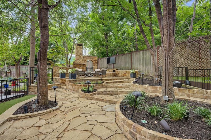 2967 Magnolia Hill Court, Dallas TX 75201 - Photo 13