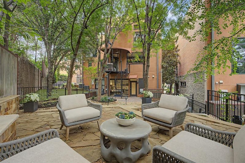 2967 Magnolia Hill Court, Dallas TX 75201 - Photo 15