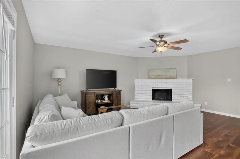 1109 Coffeyville Trail, Grand Prairie TX 75052 - Photo 6