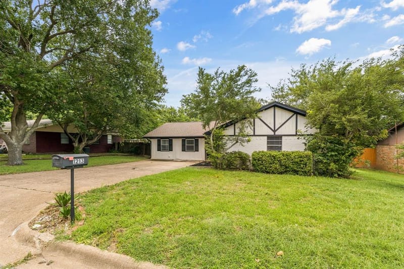 1213 Vivienne Street, Weatherford TX 76086 - Photo 3