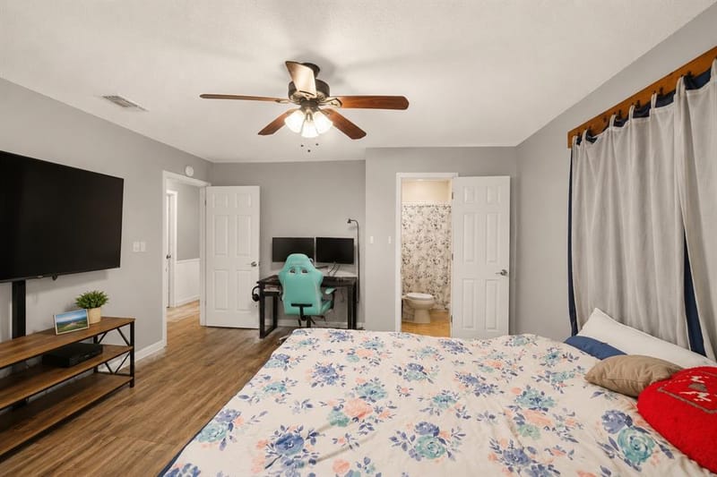 119 Dennis Street, Jacksboro TX 76458 - Photo 12