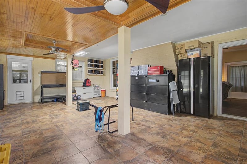 7921 White Settlement Road, White Settlement TX 76108 - Photo 28