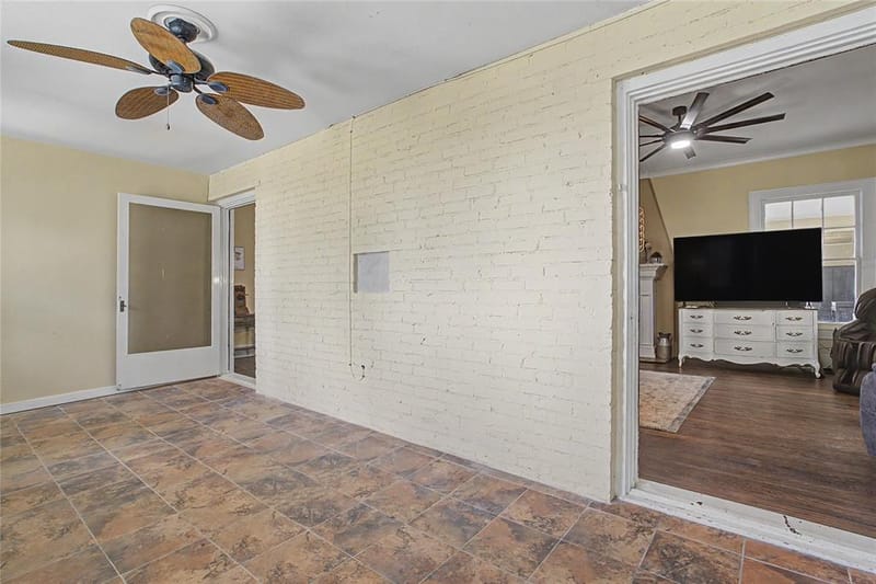 7921 White Settlement Road, White Settlement TX 76108 - Photo 5
