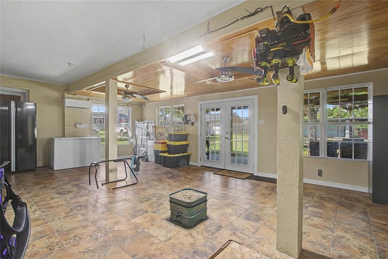 7921 White Settlement Road, White Settlement TX 76108 - Photo 29