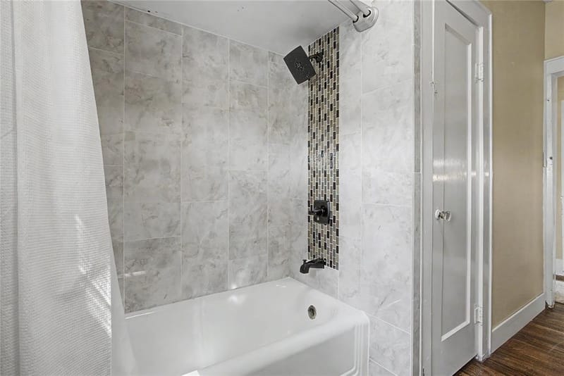 7921 White Settlement Road, White Settlement TX 76108 - Photo 25