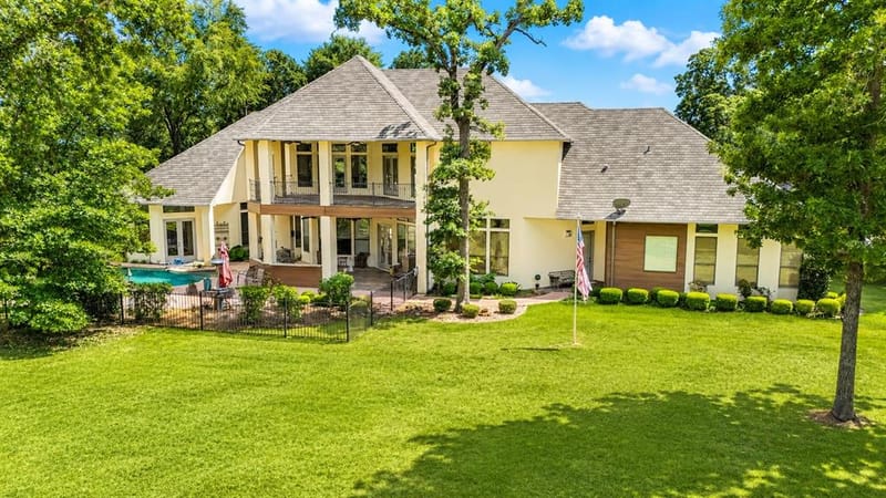 299 Saint Andrews Drive, Mabank TX 75156 - Photo 2