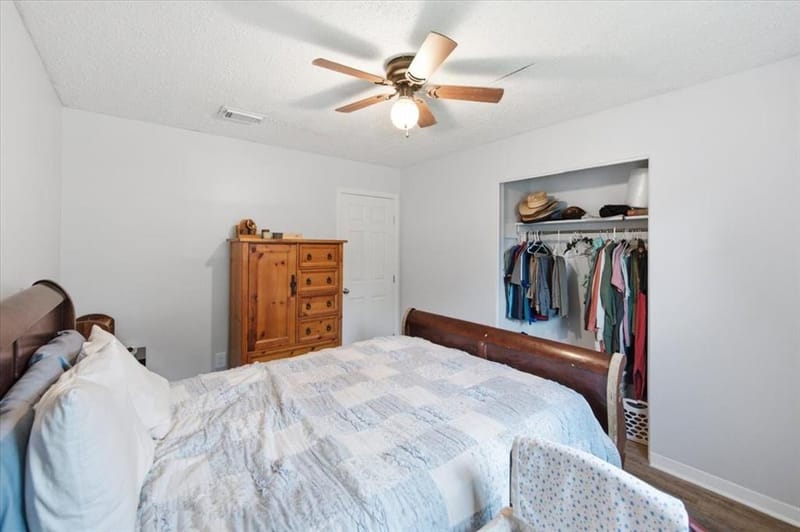 213 Virginia Drive, Lacy Lakeview TX 76705 - Photo 13