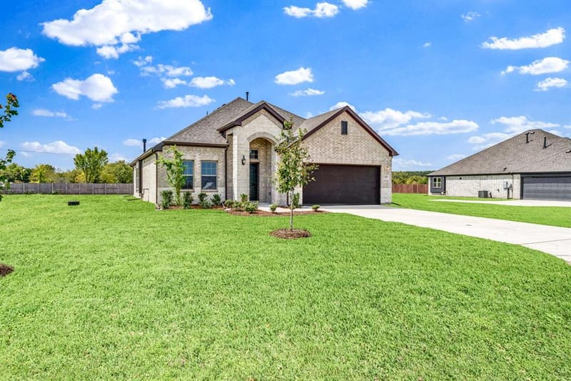 2929 Goldeneye, Greenville TX 75402 - Photo 2