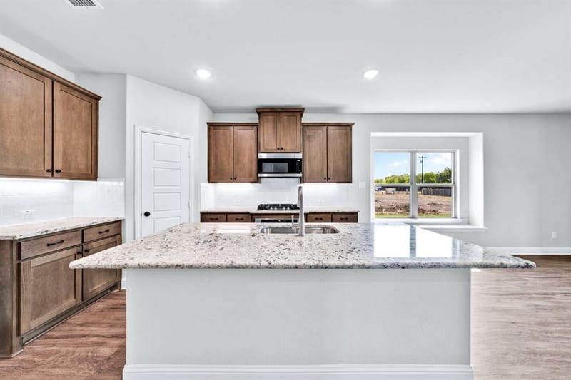 2929 Goldeneye, Greenville TX 75402 - Photo 8