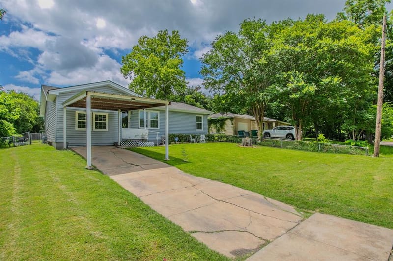 4816 Inwood Drive, Beverly Hills TX 76711 - Photo 24
