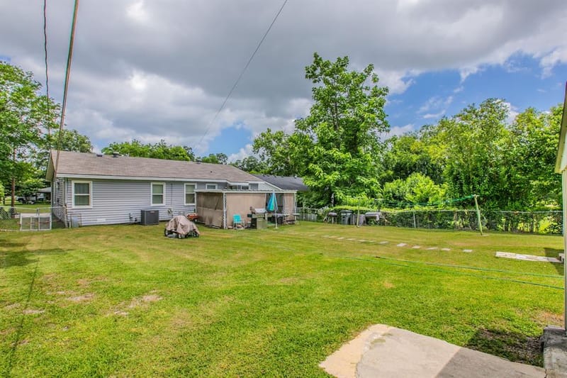 4816 Inwood Drive, Beverly Hills TX 76711 - Photo 21