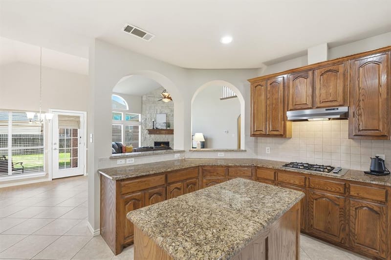 1715 Mammoth Drive, Allen TX 75002 - Photo 9