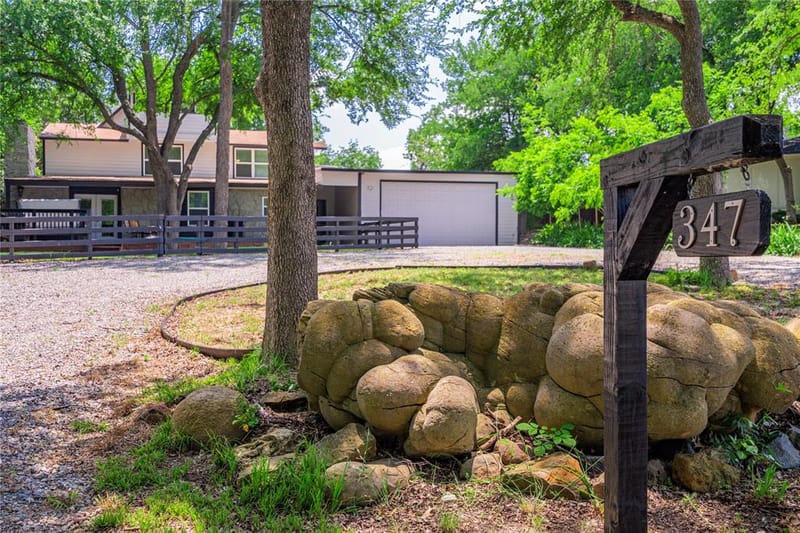 347 Quail Creek Circle, Pottsboro TX 75076 - Photo 2