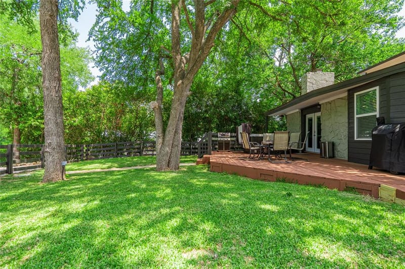 347 Quail Creek Circle, Pottsboro TX 75076 - Photo 10