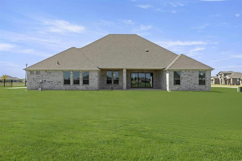 313 Hollingsworth Lane, Glenn Heights TX 75154 - Photo 30