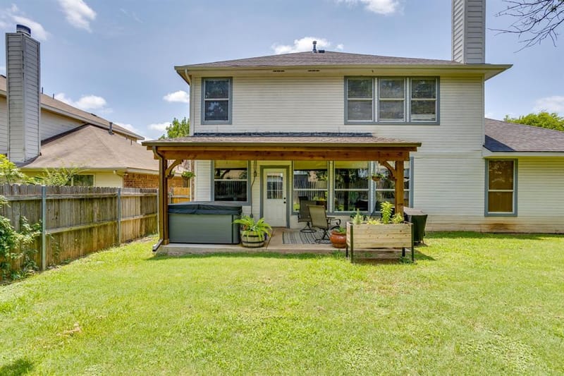 525 Oakbrook Drive, Burleson TX 76028 - Photo 39
