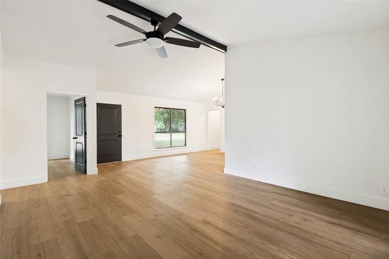 221 N 1st Street, Mabank TX 75147 - Photo 6