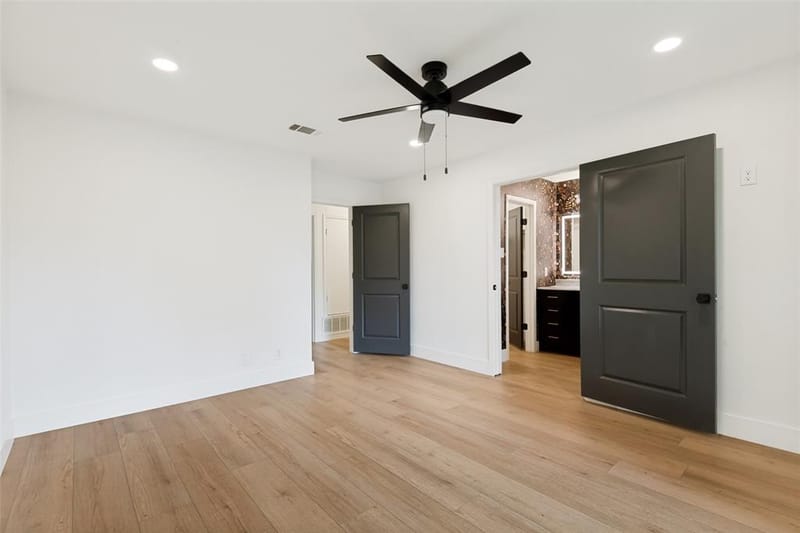 221 N 1st Street, Mabank TX 75147 - Photo 15