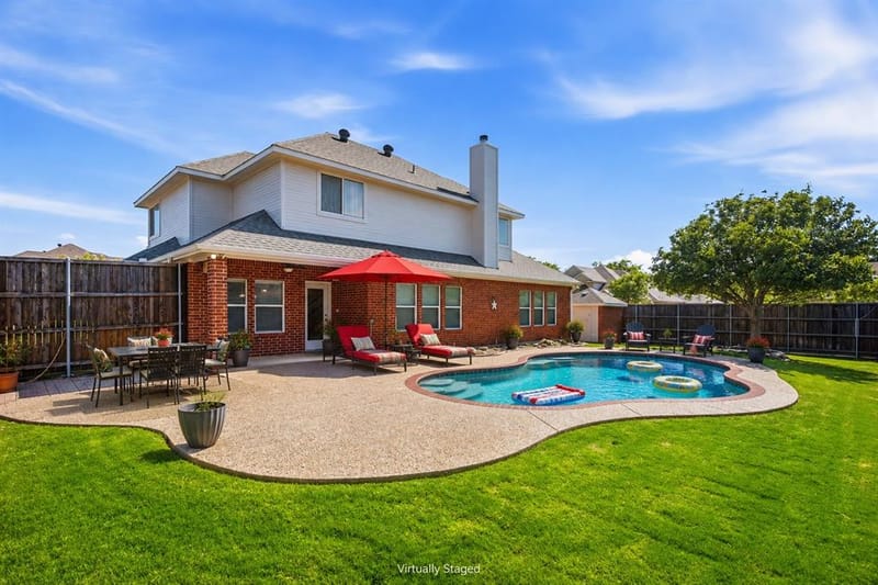 1201 Forest Green Drive, Kennedale TX 76060 - Photo 2