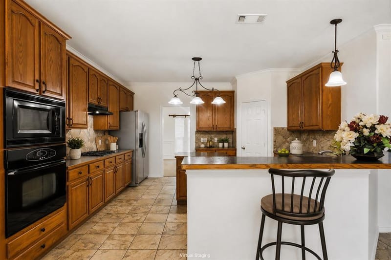 1201 Forest Green Drive, Kennedale TX 76060 - Photo 10