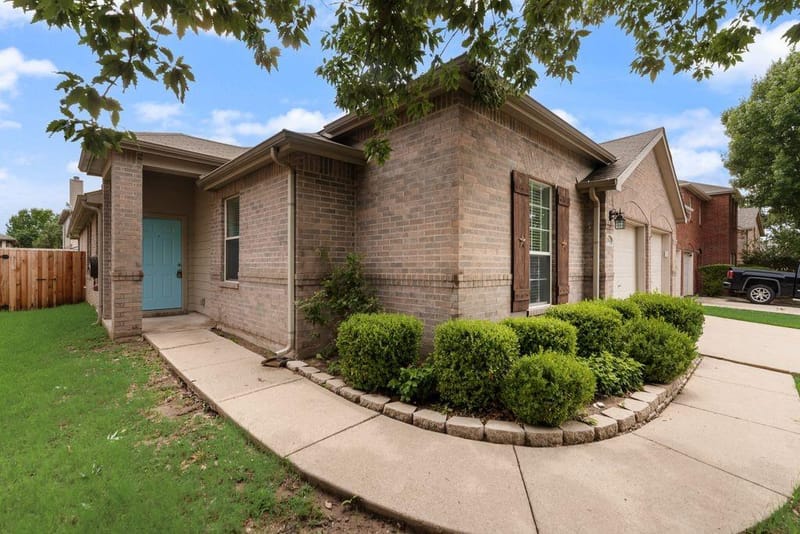 1234 Mallard Creek, Aubrey TX 76227 - Photo 3
