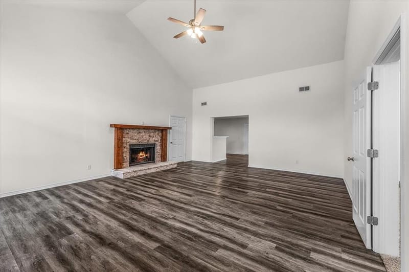 4017 Marana Drive, Granbury TX 76048 - Photo 5