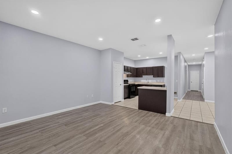 4718 Jamaica Street, Dallas TX 75210 - Photo 4