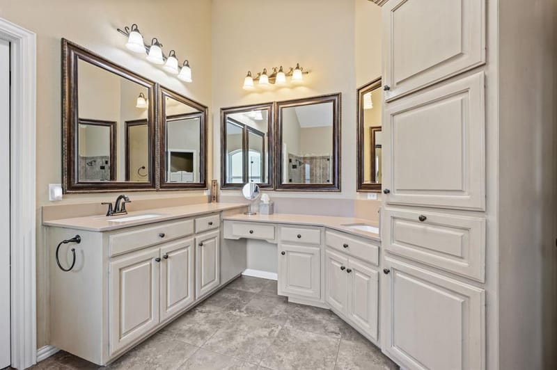 3409 Moneta Court, Arlington TX 76001 - Photo 13