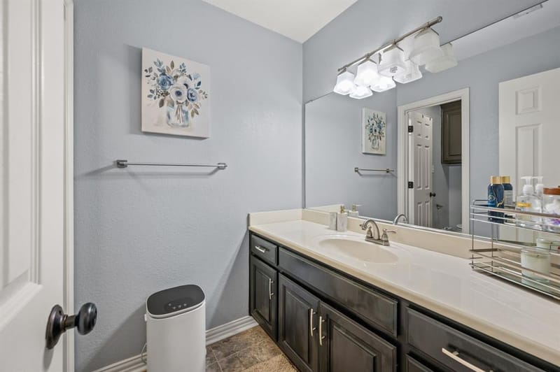 3409 Moneta Court, Arlington TX 76001 - Photo 18