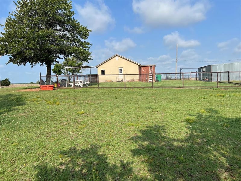 12165 Fm 103, Nocona TX 76255 - Photo 10