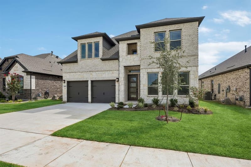 8609 Lavon Lane, Denton TX 76226 - Photo 2