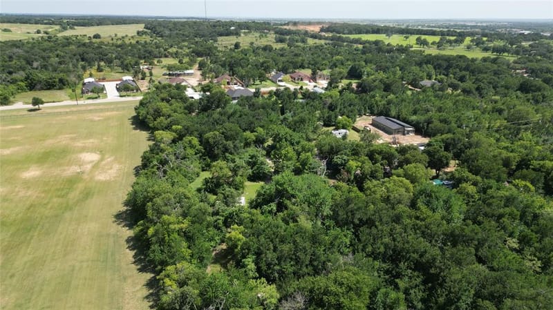 833 Carmela Court, Cleburne TX 76031 - Photo 6