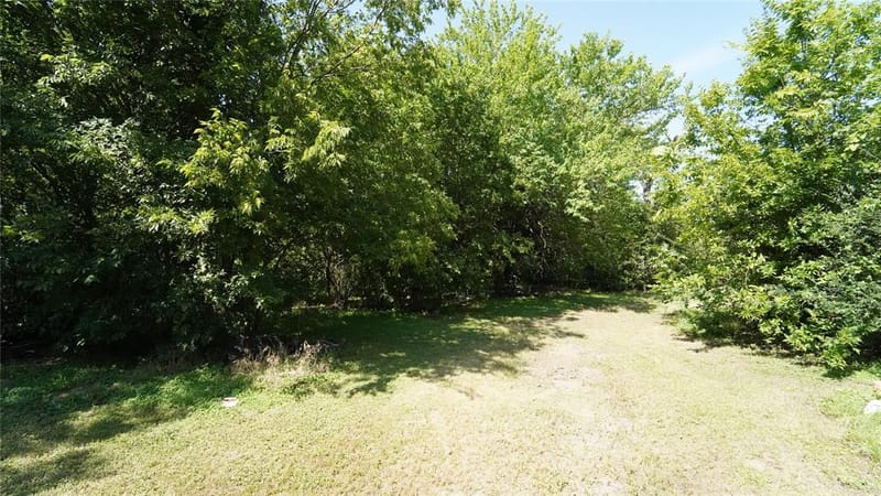 833 Carmela Court, Cleburne TX 76031 - Photo 25