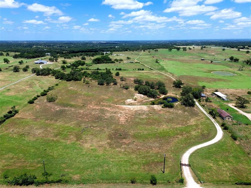 2186 Gilliland Road, Springtown TX 76082 - Photo 24