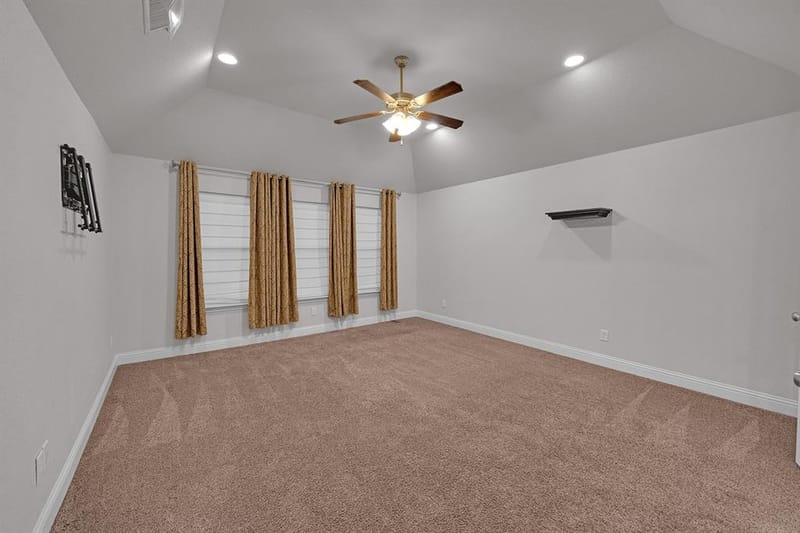 120 Lone Star Way, Godley TX 76044 - Photo 17