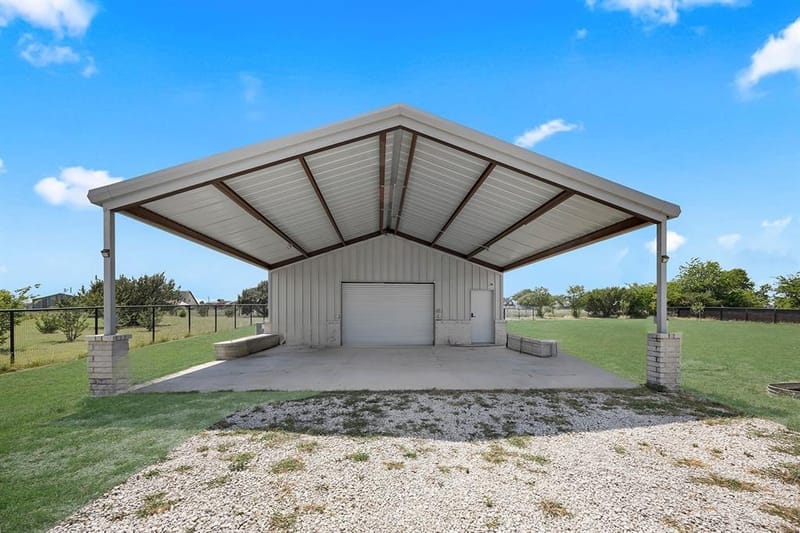 120 Lone Star Way, Godley TX 76044 - Photo 32