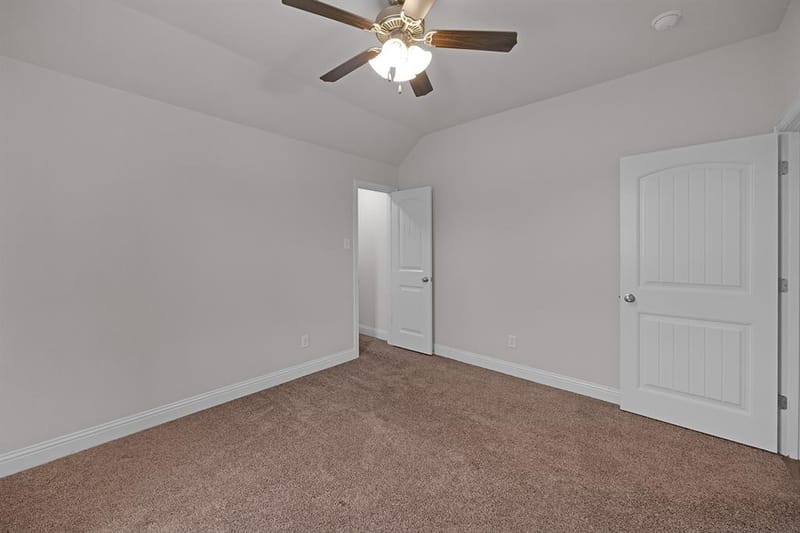 120 Lone Star Way, Godley TX 76044 - Photo 29