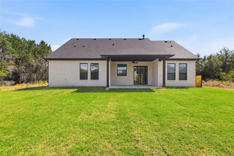 27027 Stonewood Drive, Whitney TX 76692 - Photo 32