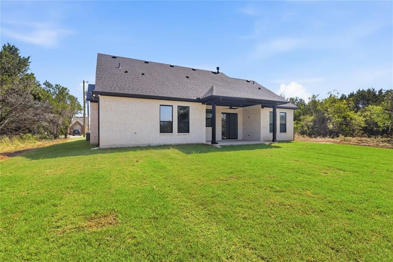 27027 Stonewood Drive, Whitney TX 76692 - Photo 31