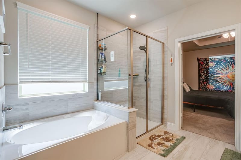 8225 Manx Point, Godley TX 76044 - Photo 28